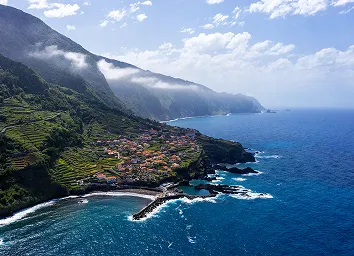 Corporate sailing event